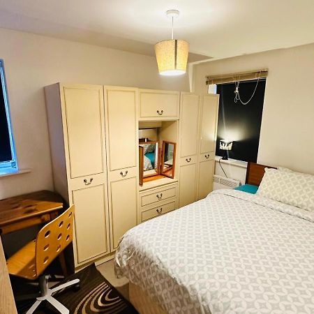 The Right Place. A Fabulous/Cozy Double Room London Eksteriør bilde